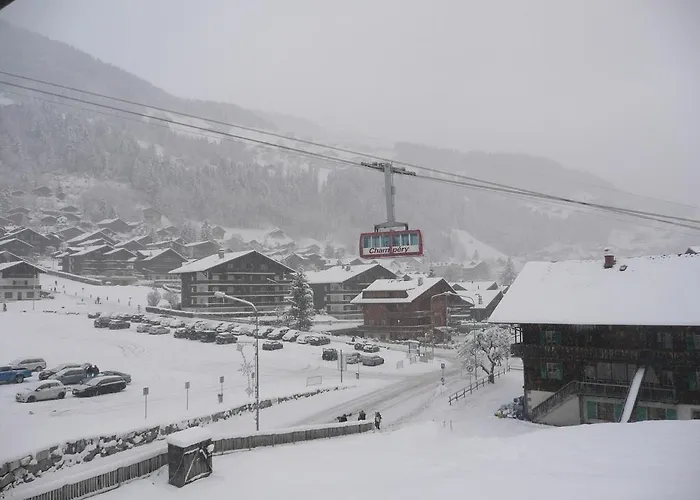 Celine 9, * Champéry