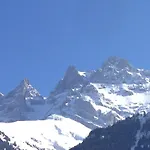 Celine 9, * Champéry