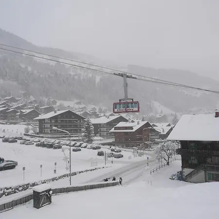 Celine 9, * Champéry